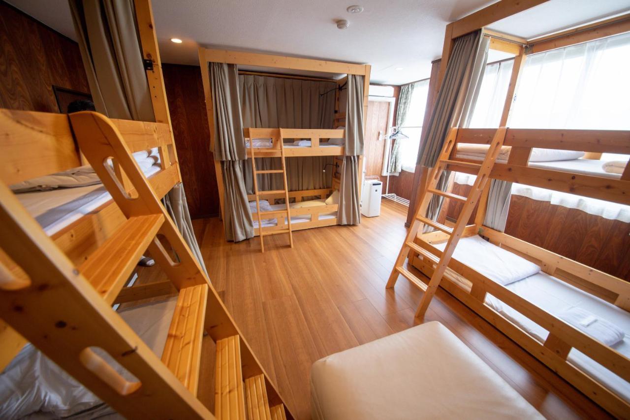Tune Hostel（ツネホステル館山） Tateyama  Exteriör bild
